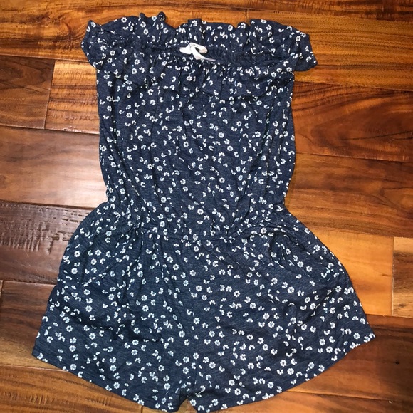 Kirra white floral on blue with pockets - Picture 2 of 4